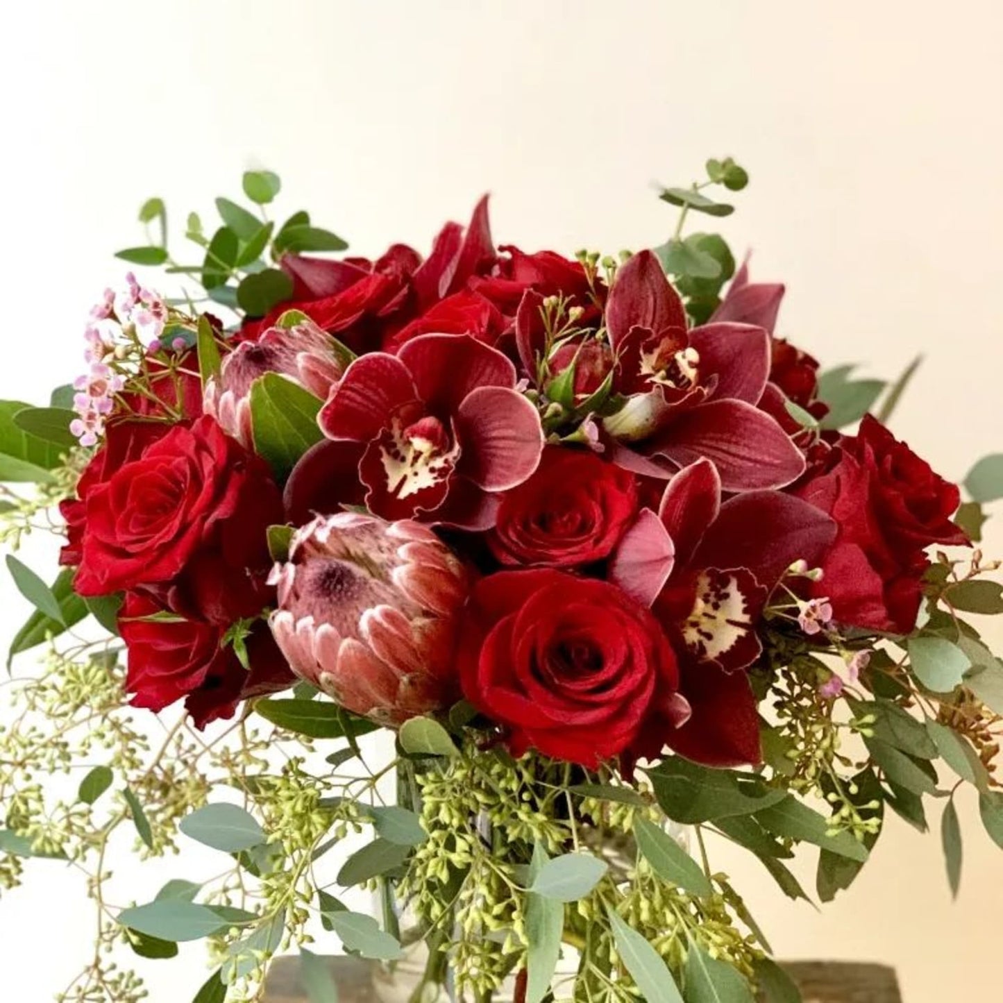 Special red roses orchids