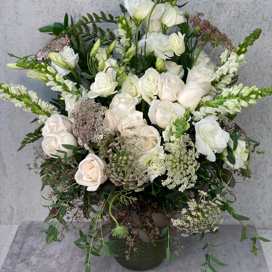 White Premium Flowers