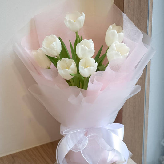 Gorgeous tulips bouquet